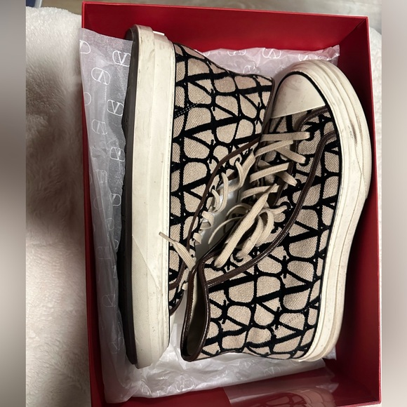 Valentino Men’s High Top Sneakers
